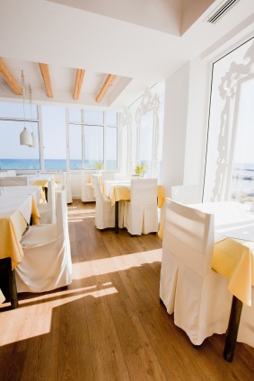 Restaurant cleaning in Kerman, CA by Cleanup Man Services LLC